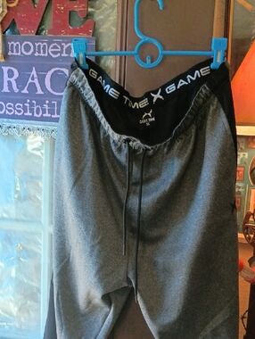 Game Time Men’s Gray and Black Sweatpants Joggers